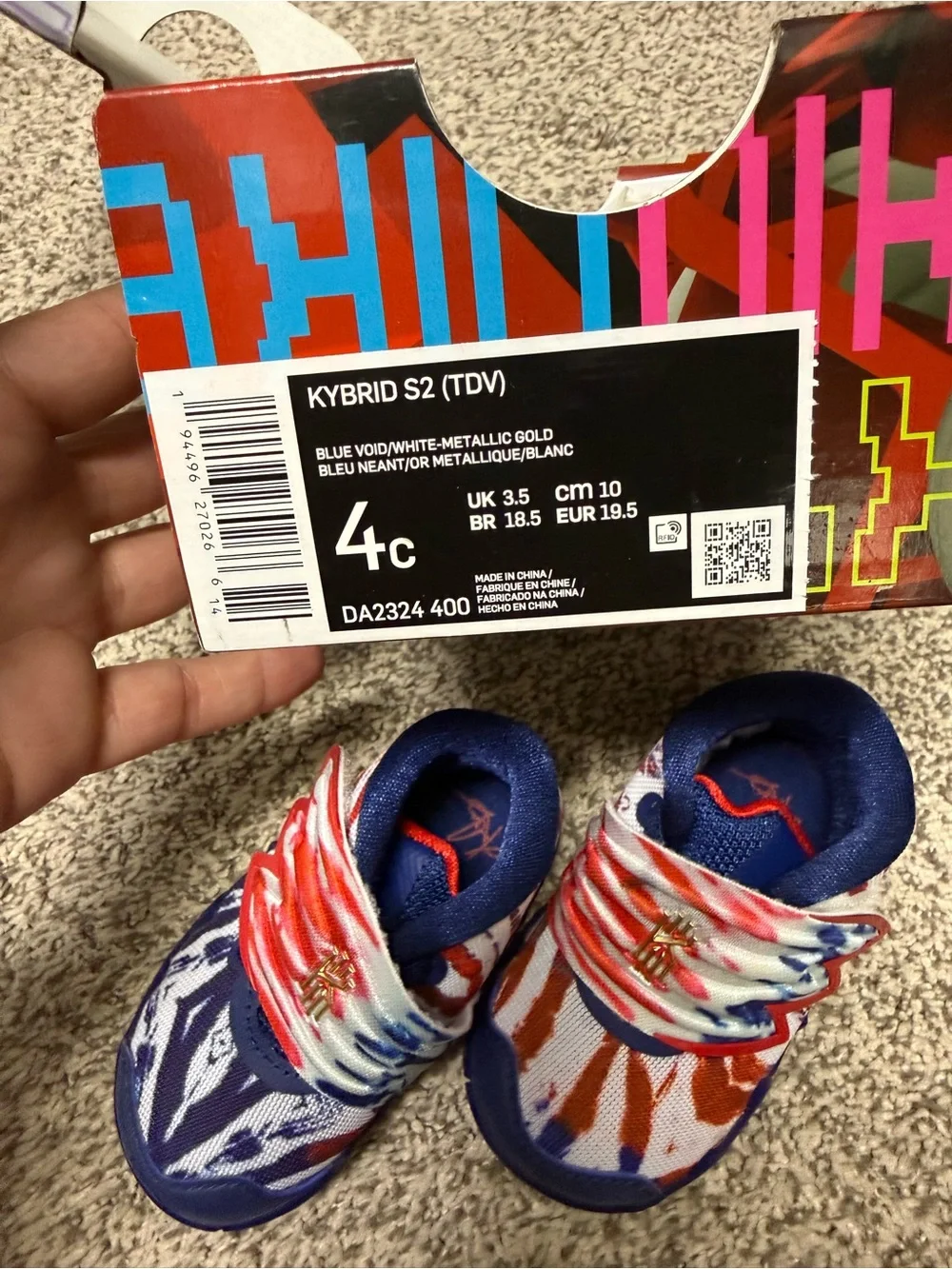 Nike Kids Sneakers in Navy, Red, White & Brown